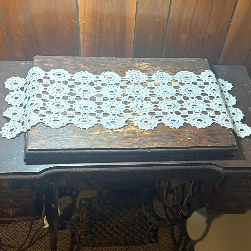 Vintage Elegant Crochet Table Runner Furniture Cover in Cream